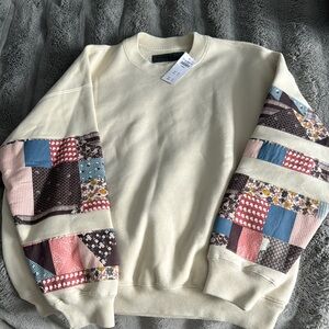 NWT Abercrombie & Fitch Essential Crew Sweatshirt XS